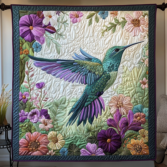 Hummingbird Haven Quilted Blanket NCU0DK8246