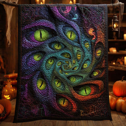 Hypnotic Eyes Quilted Blanket NCU0XD723