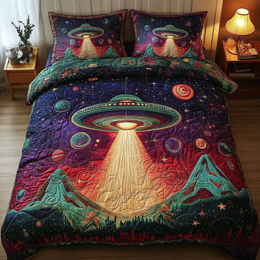 Interstellar Glow 3-Piece Quilted Bedding Set NCU0DV3000