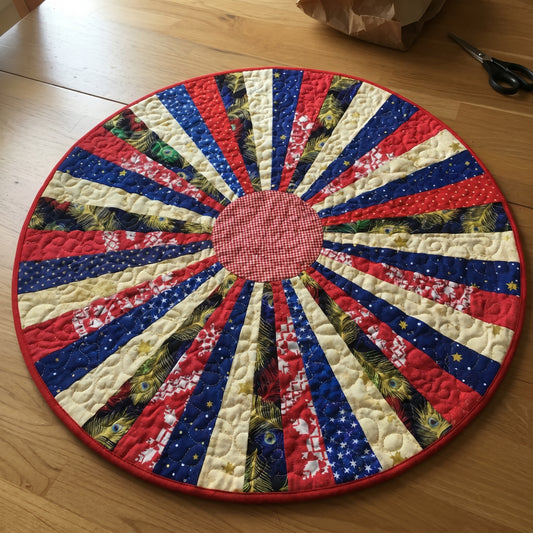 Intricate Sun Quilted Round Mat NCU0DV9763
