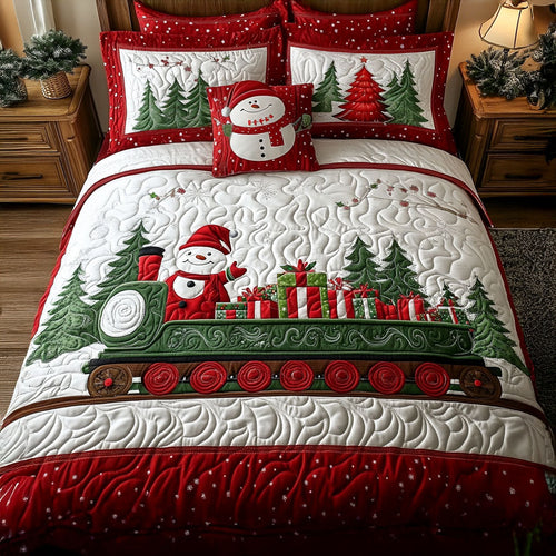 Jolly Holiday Train 3-Piece Quilted Bedding Set NCU0PT9124