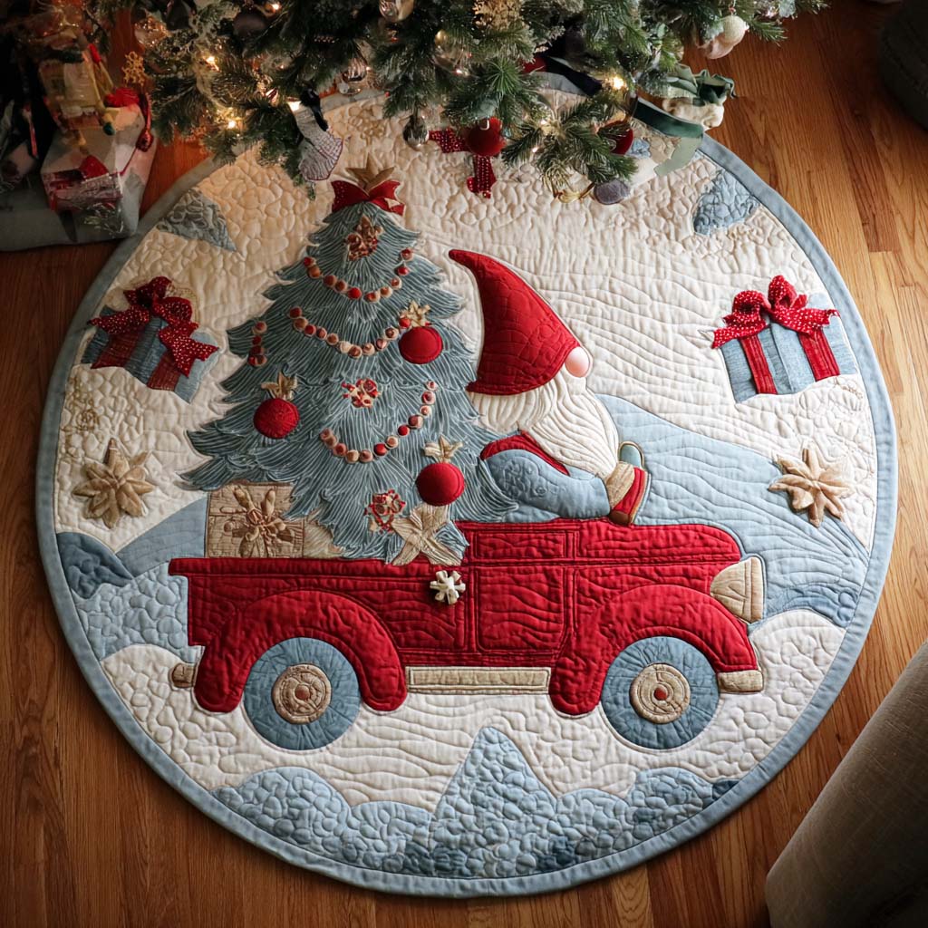 Jolly Tree Quilted Round Mat NCU0TD268