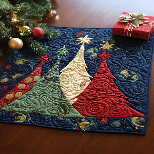 Joyful Evergreen Twist  Quilted Placemat NCU0PT2757