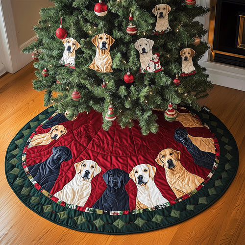 Labrador Holiday Magic Quilted Christmas Tree Skirt NCU0TH2017