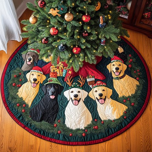 Labrador Christmas Cheer Christmas Quilted Tree Skirt NCU0DV1527