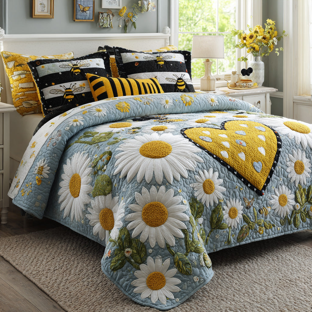 Ladybug Bliss 3-Piece Quilted Bedding Set NCU0VL3314