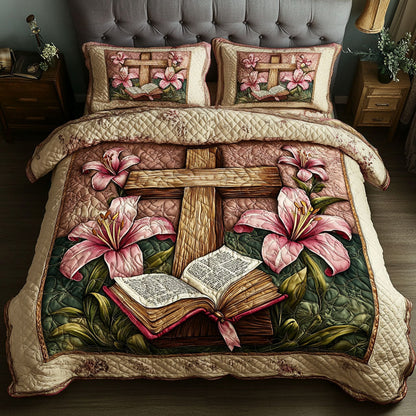 Lily Cross 3-Piece Quilted Bedding Set NCU0NT6516