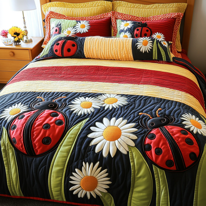 Little Red Wonder 3-Piece Quilted Bedding Set NCU0DK5894