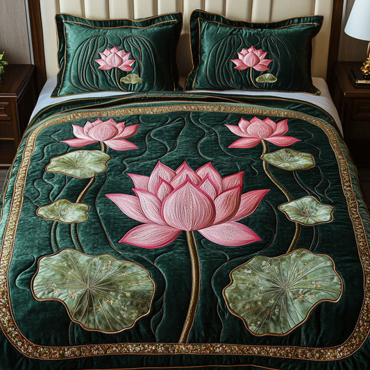 Lotus Glow 3-Piece Quilted Bedding Set NCU0NT3136