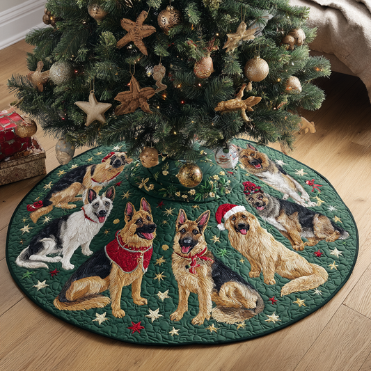 Loyal German Shepherd Christmas Quilted Tree Skirt NCU0DK10757