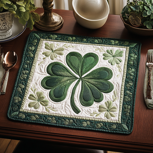 Lucky Greens Quilted Place Mat NCU0VH2575