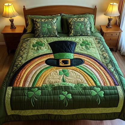 Lucky Hat Charm 3-Piece Quilted Bedding Set NCU0NT2873