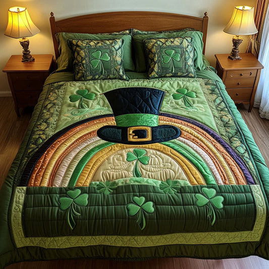 Lucky Hat Charm 3-Piece Quilted Bedding Set NCU0NT2873