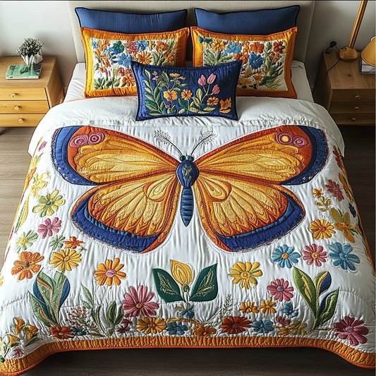 Lunar Moth 3-Piece Quilted Bedding Set NCU0VL2362