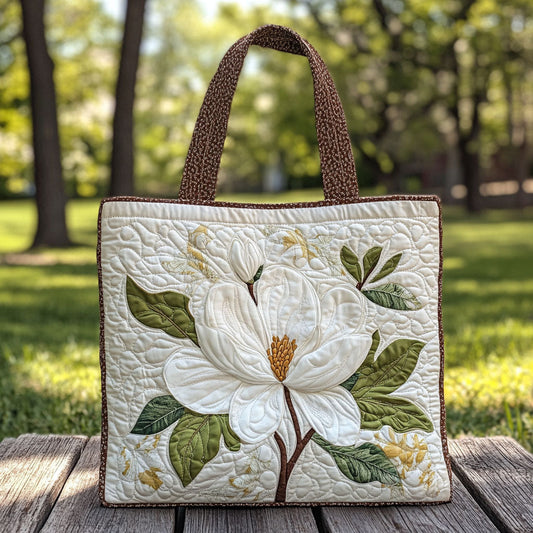 Magnolia Reflections Quilted Tote Bag NCU0PT7958