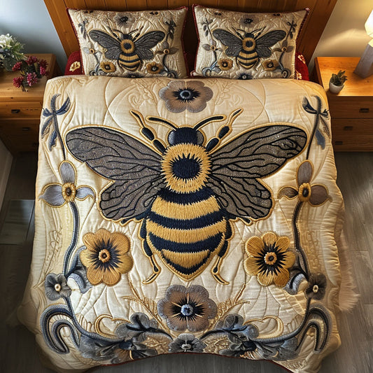 Majestic Hive 3-Piece Quilted Bedding Set NCU0NT4596