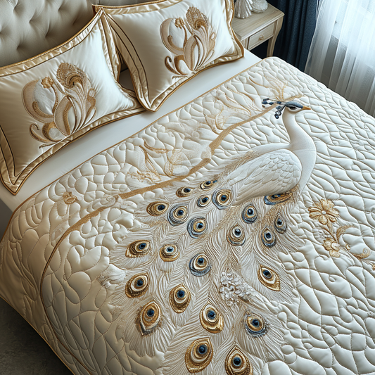 Majestic White Peacock 3-Piece Quilted Bedding Set NCU0DV5821