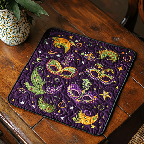 Mardi Gras Elegance Quilted Place Mat NCU0DK4305