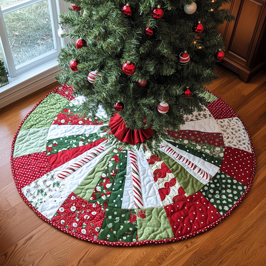 Merry Circle Christmas Quilted Tree Skirt NCU0VL770