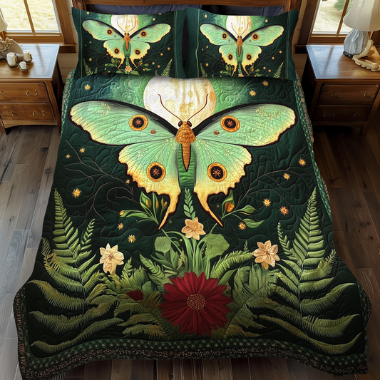 Midnight Moth 3-Piece Quilted Bedding Set NCU0PT8041