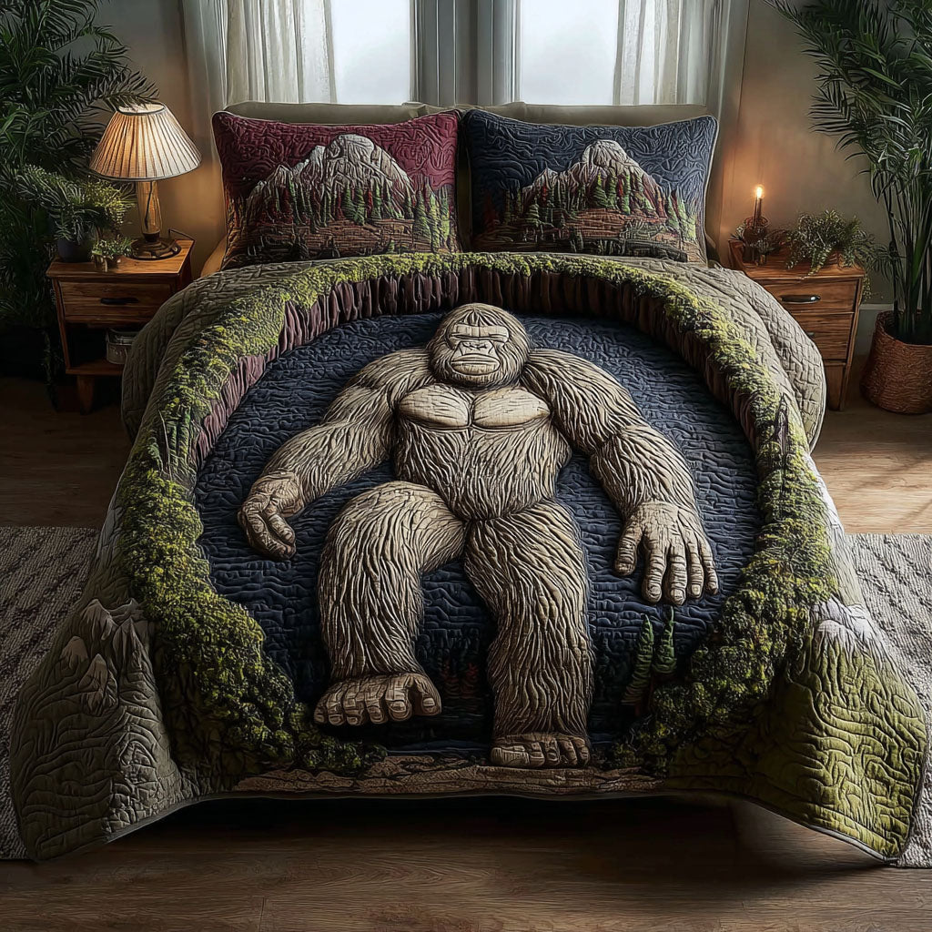 Midnight Mountain Wanderer 3-Piece Quilted Bedding Set NCU0PT11409