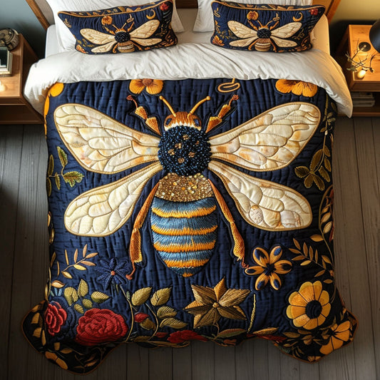 Midnight Wings 3-Piece Quilted Bedding Set NCU0NT4597