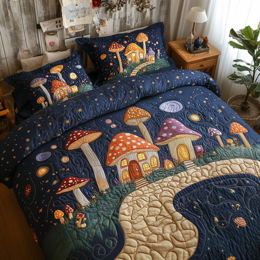 Moonlight Toadstool Town 3-Piece Quilted Bedding Set NCU0NT7885