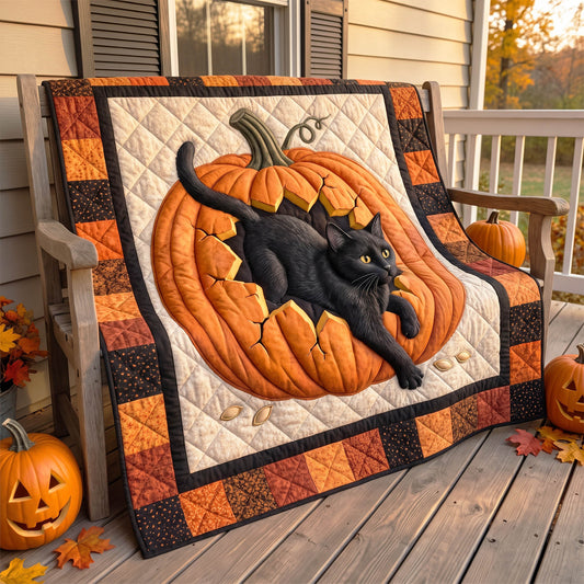 Moonlit Cat Quilted Blanket NCU0TD3012