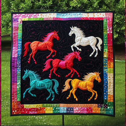 Mosaic Horses Quilted Blanket NCU0NT3470