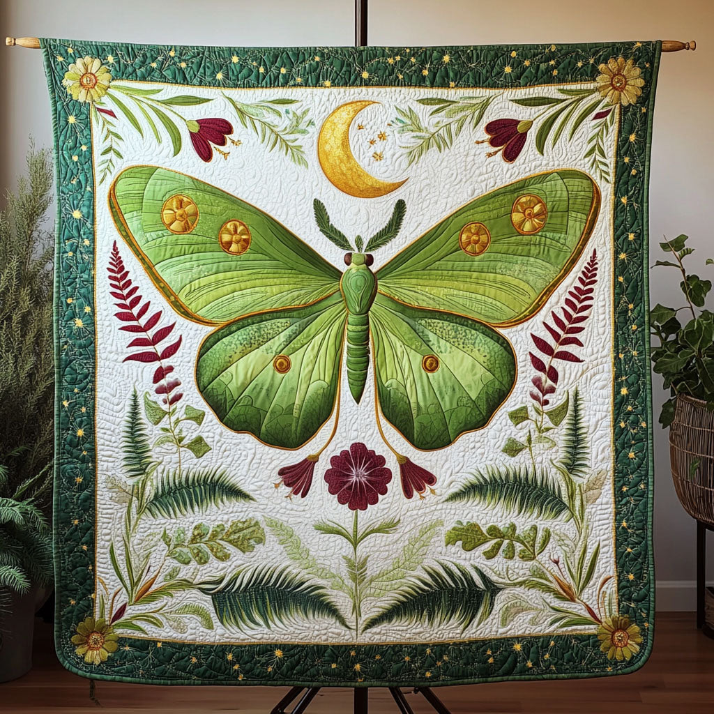 Moth Embrace Quilted Blanket NCU0PT6783