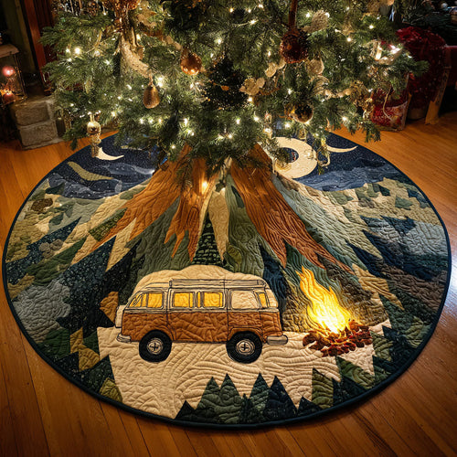 Mountain Adventure Christmas Quilted Tree Skirt NCU0TV1344