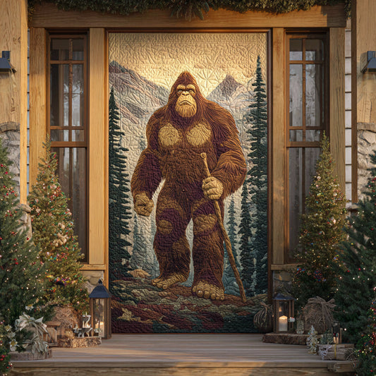 Mountain Wanderer Quilted Door Cover NCU0DV8547