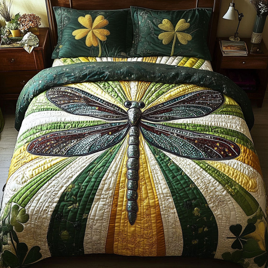 Mystic Clover Breeze 3-Piece Quilted Bedding Set NCU0PT3407