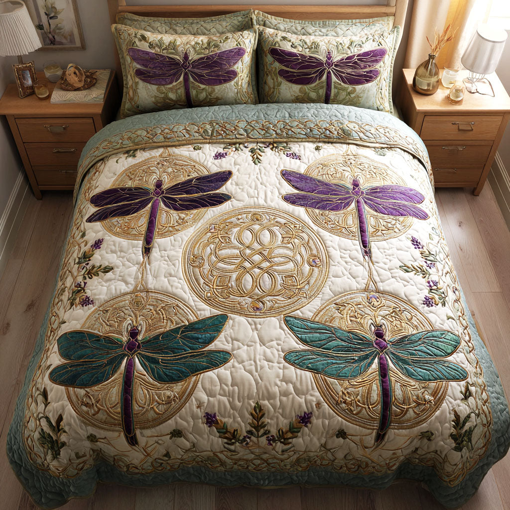 Mystic Garden 3-Piece Quilted Bedding Set NCU0TV1017