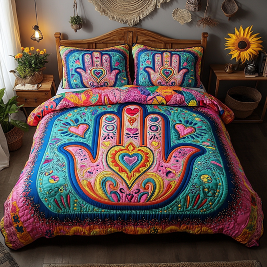 Mystic Hand 3-Piece Quilted Bedding Set NCU0VL1711