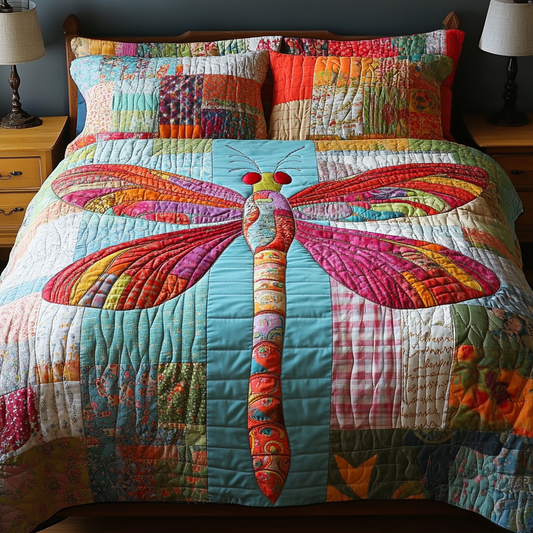 Mystic Wings 3-Piece Quilted Bedding Set NCU0VH5664