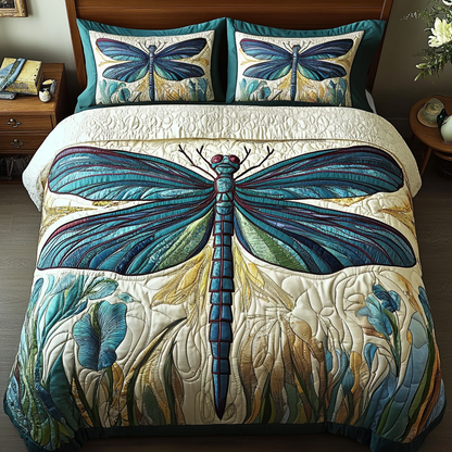 Mystic Wings 3-Piece Quilted Bedding Set NCU0VH5838