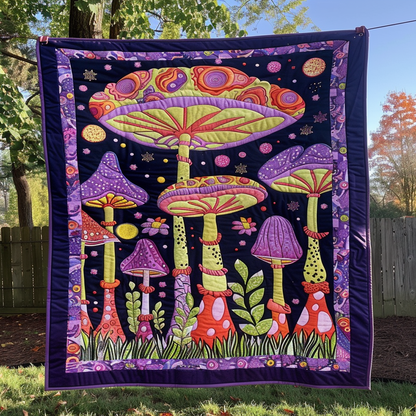 Mystical Mushrooms Quilted Blanket NCU0TH369