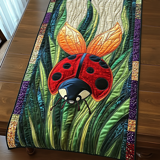 Nature Dotty Beauty Quilted Table Runner NCU0DK5949