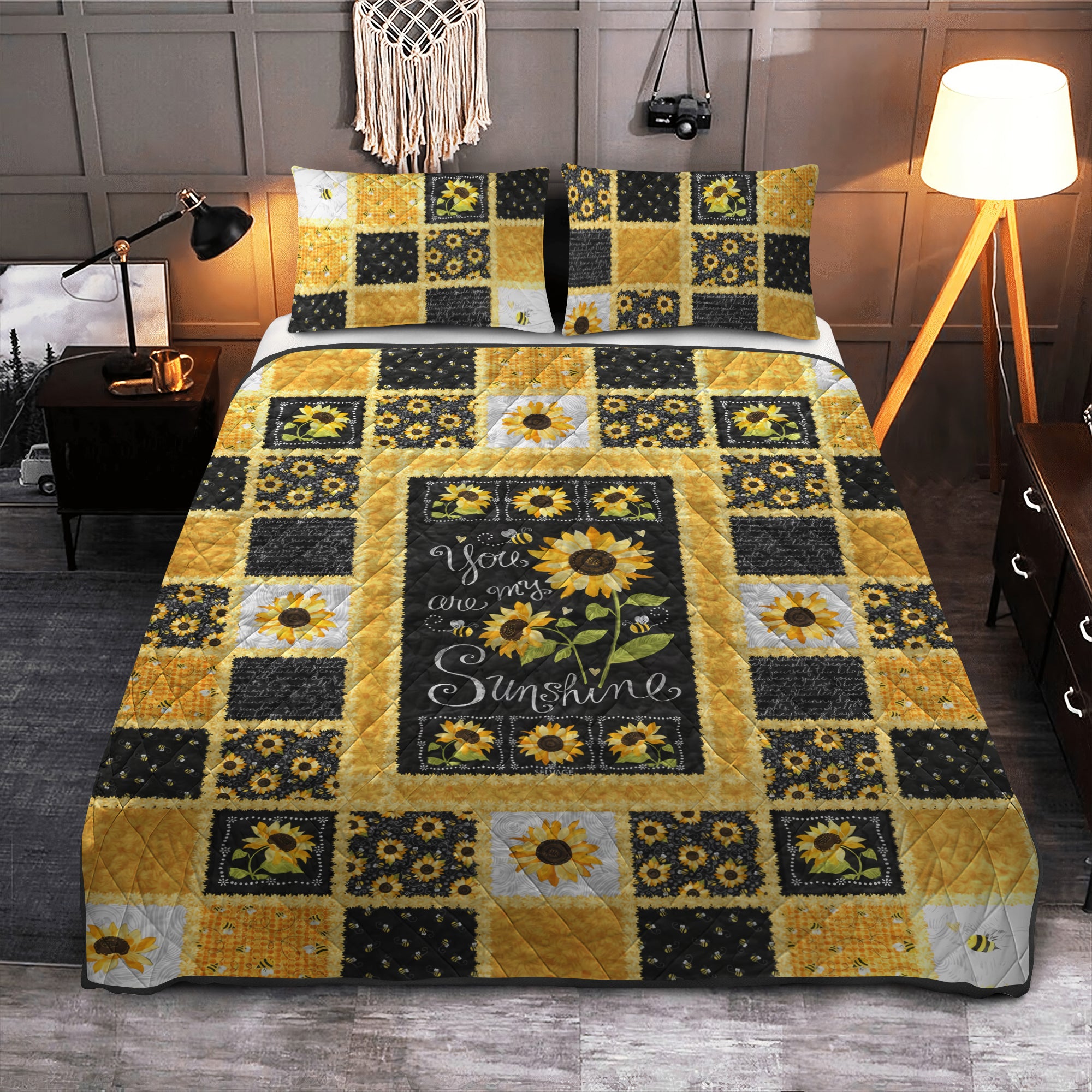 Sunflower Serengeti Quilted Blanket NCU0DV069 main image 0