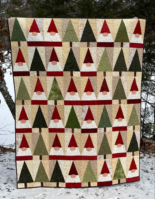 Noble Gnome Quilted Blanket NCU0DV315