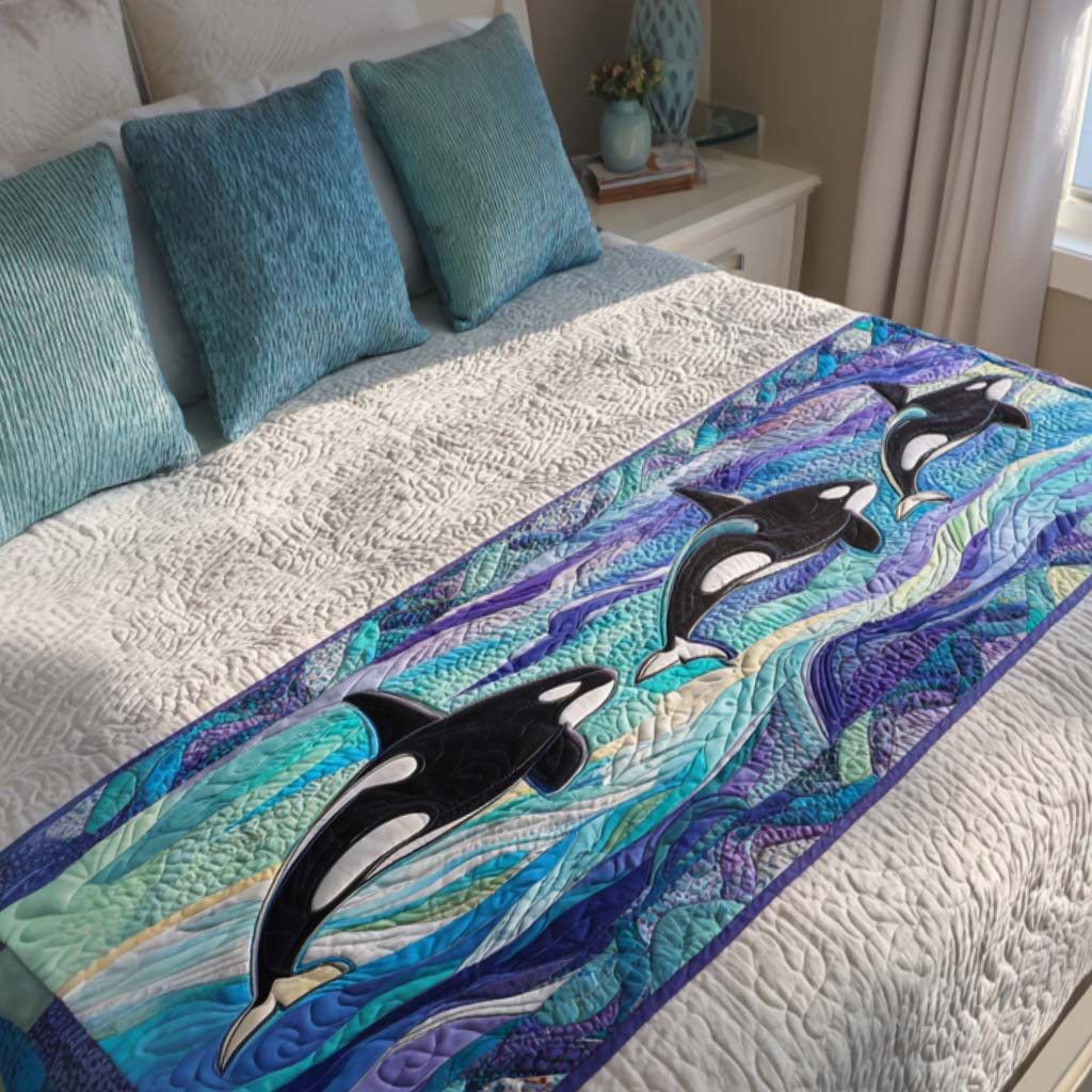 Ocean Orcas Quilted Bed Runner NCU0NT9949