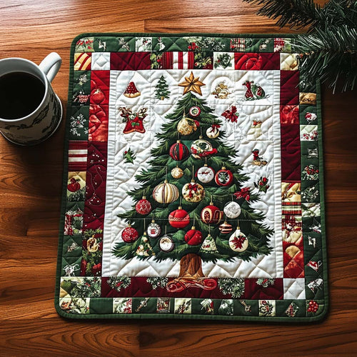 Ornamented Christmas Tree Quilted Placemat NCU0NT827