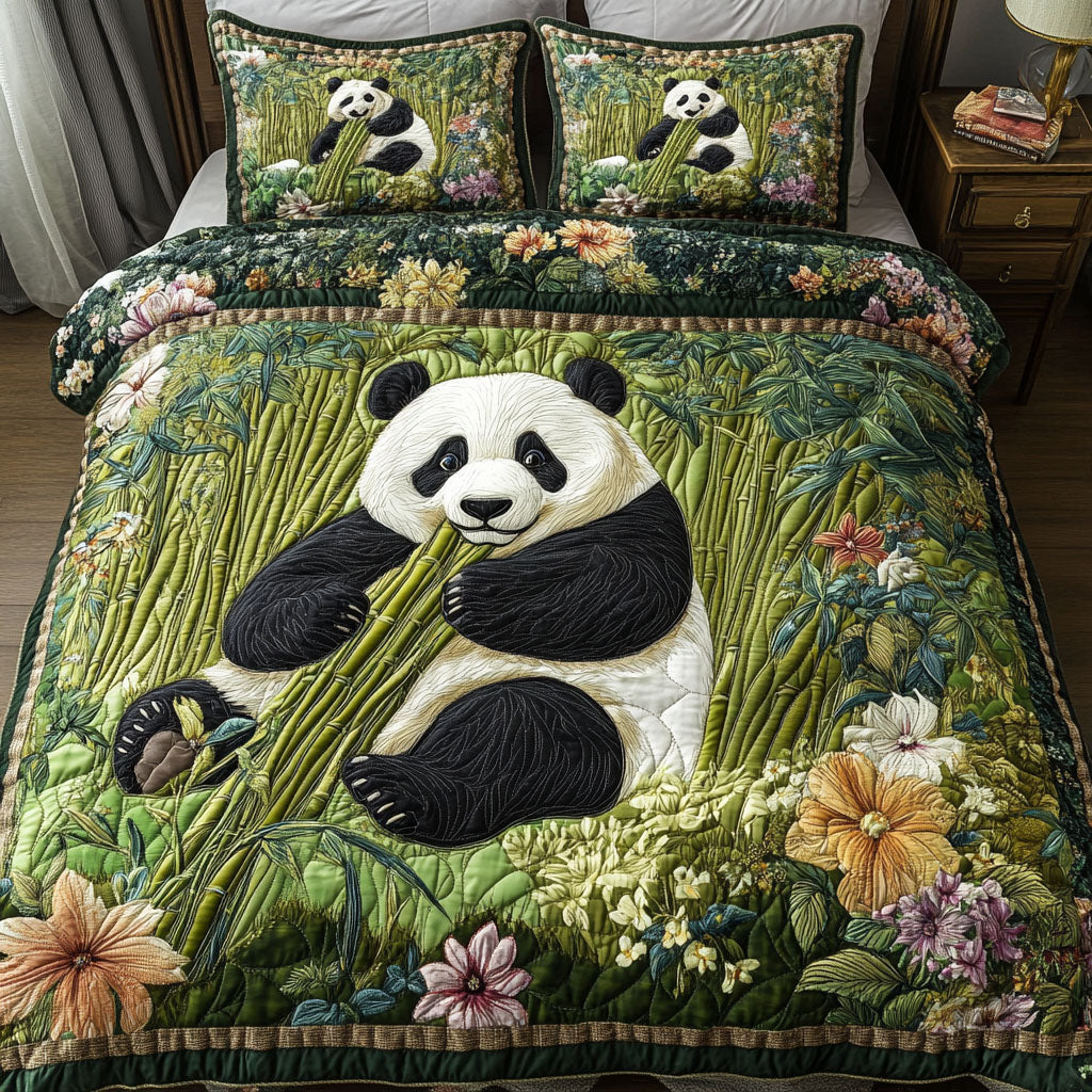 Panda Paradise 3-Piece Quilted Bedding Set NCU0NT2878