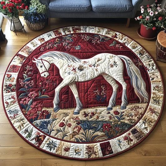 Pasture Majesty Quilted Round Mat NCU0PT6618