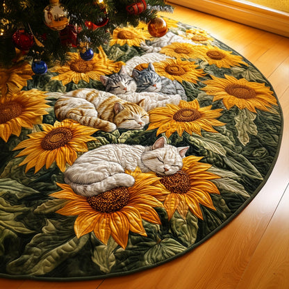 Paws and Petals Quilted Christmas Tree Skirt NCU0PT2368