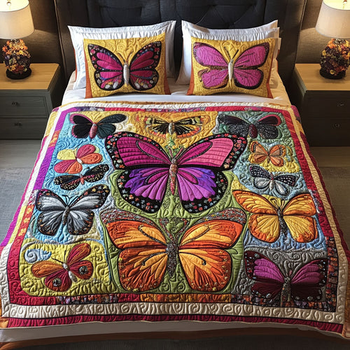 Petals and Wings 3-Piece Quilted Bedding Set NCU0PT2296