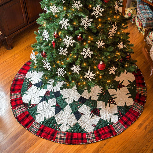 Plaid Wonderland Christmas Quilted Tree Skirt NCU0NT2226
