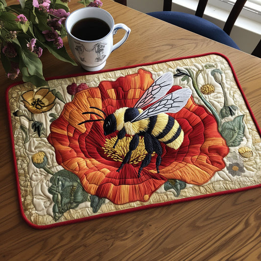 Poppy Field Buzz Quilted Placemat NCU0NT4371