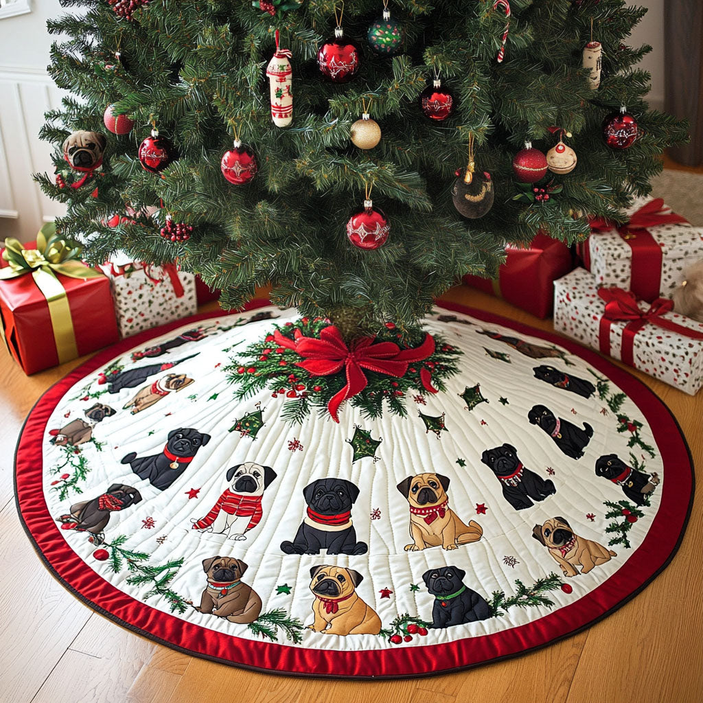 Pug Christmas Quilted Tree Skirt NCU0VT295